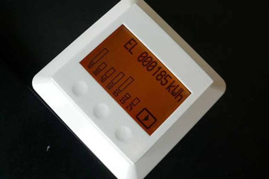 Designet til fjernkontrollen er helt nytt, og konstruert slik at den kan monteres inn i ELKOs standardsortiment for veggbokser.