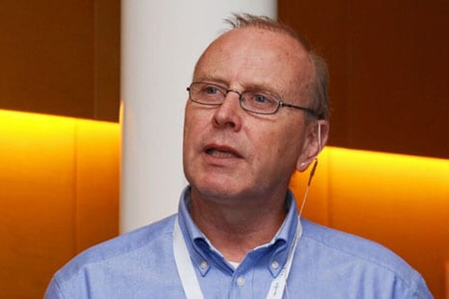 Hovedvernombud i osloskolen Knut Myhrer, uttrykte sterk skepsis til hvordan vi bygger hus i dag.