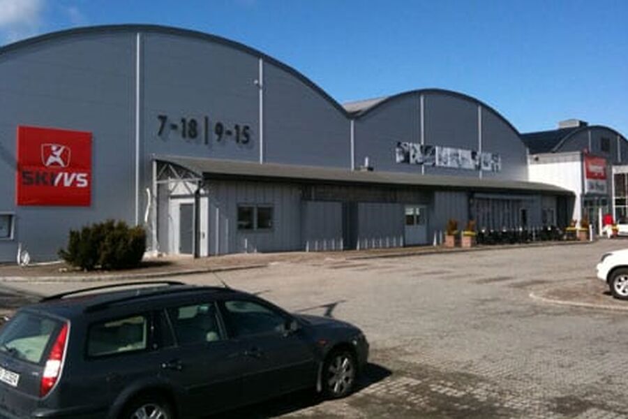 Ski VVS er ute av Comfortkjeden og har flyttet butikken inn i et byggvarehus, som er med i kjeden Byggmakker.