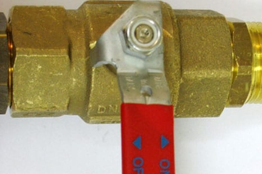 I fjor ble det innrapportert 276 vannskader i norske privatboliger til forsikringsselskapene de to første arbeidsdagene etter påske. Det er tre ganger så mange vannskader som på en normal virkedag.