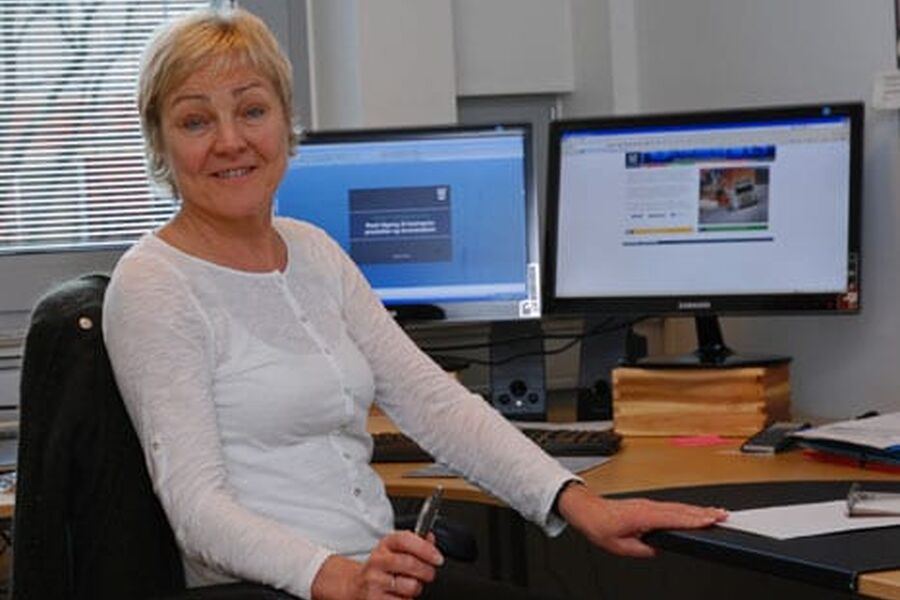  Av våre 20 000 besøkende i måneden er det nærmere 7 000 som henter ut FDV- eller HMS-dokumentasjon, opplyser Eva Andersen.