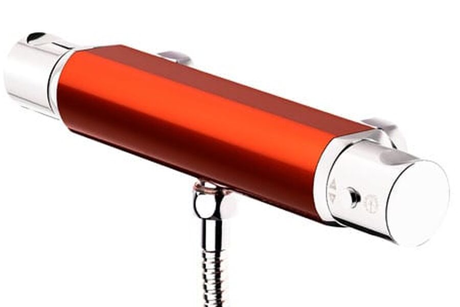 Caloric termostat dusjbatteri med dusjtilkobling opp.