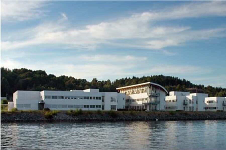 Tiden for sløsing med energi er over og nytt kontorbygg i Porsgrunn næringspark skal bli forbilde. Foto: Arkitektkontoret Børve og Borcshenius