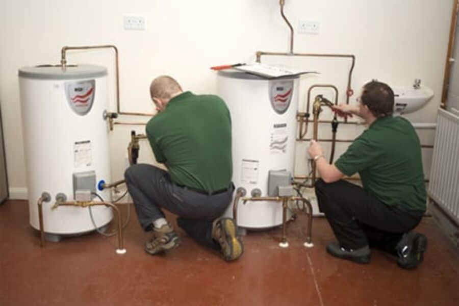 Det kreves stadig mer kunnskap for å følge utviklingen i byggebransjen. Illustrasjonsfoto