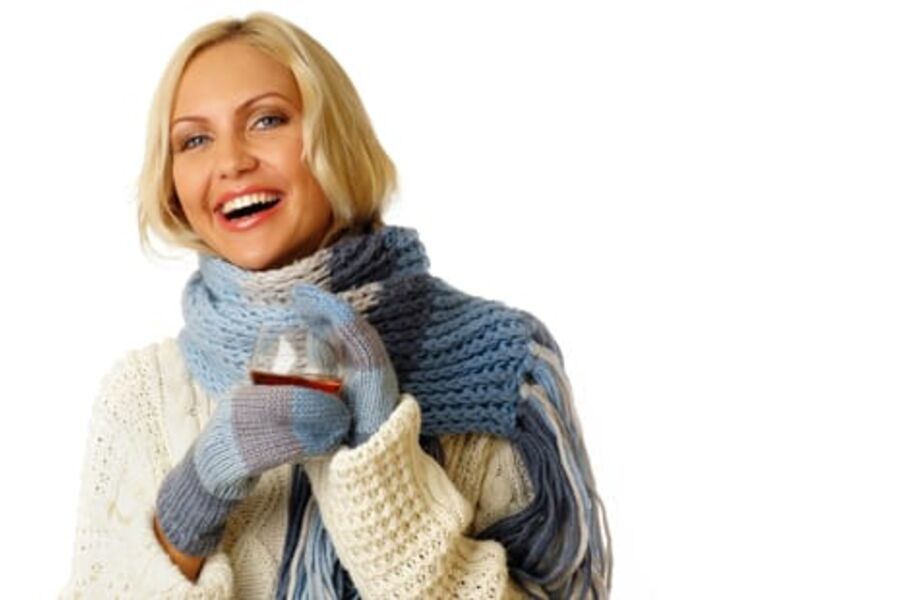 Kjøligere dager med litt varmt både i og rundt halsen. Foto: Dreamstime