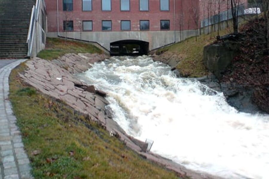 Utfordringen er å komme fram til løsninger som sørger for det optimale møtet mellom vannteknikk, økologi, økonomi og estetikk.