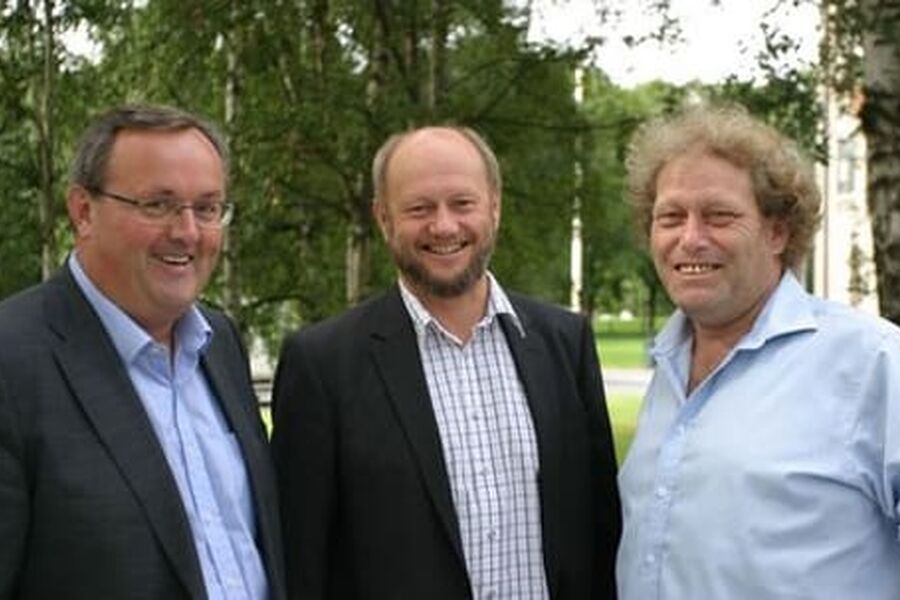 Mange står bak oppropet, deriblant f.v. Steinar Bysveen, adm. direktør, Energibedriftenes Landsforening, Stein Lier-Hansen, adm. direktør, Norsk Industri og Frederic Hauge, leder i Bellona. Foto: Line Venn