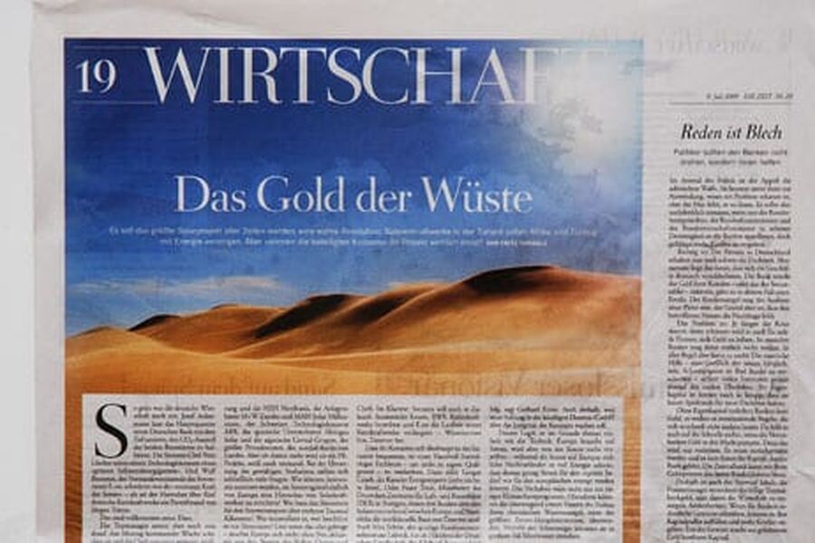 Avtalen om Desertec ble slått stort opp i den tyske ukeavisen Die Zeit for 9. juli. Tysk industri står sentralt i Desertec-prosjektet.