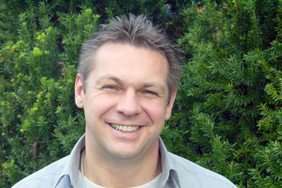 - Mange har negative meninger om vindkraft, men vi kan produsere betydelige mengder fornybar energi i Nordsjøen, sier Jon-Viking Thunes.