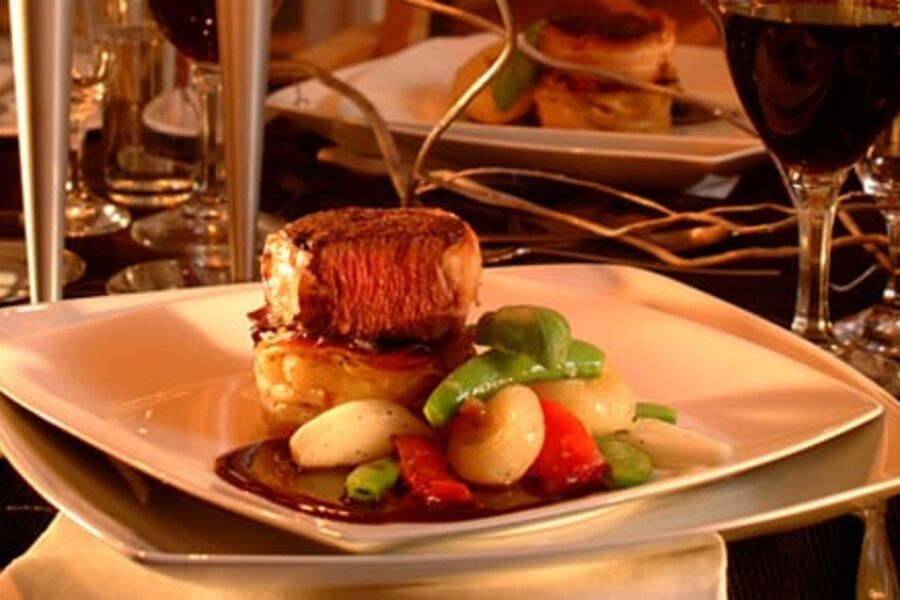 Tournedos er indrefilet som skjæres i fine biffer på ca. 200 gram. Foto Matprat.no