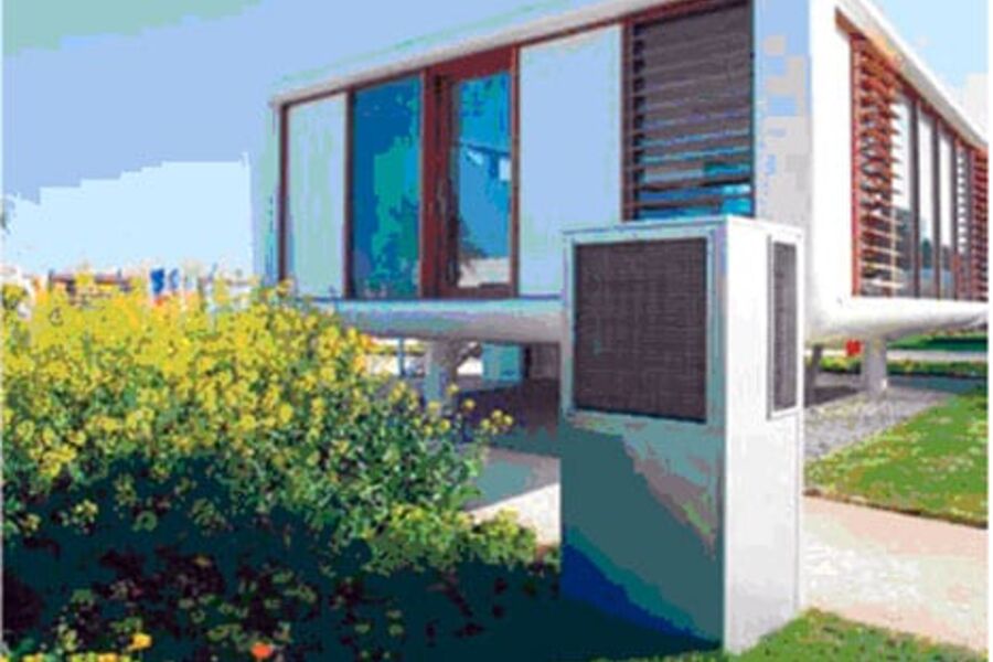 VIESSMANN VITOCAL 300-A Luft/vann varmepumpe med trinnløs effektregulering.