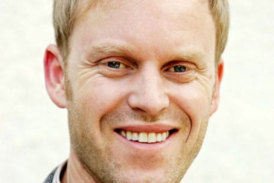 - Nemnda vil ha en oppdragende effekt på bransjen ved både ansvarliggjøring og medvirkning når bransjene selv er med i prosessen sier Roger Helde, underdirektør i Forbrukerrådet.