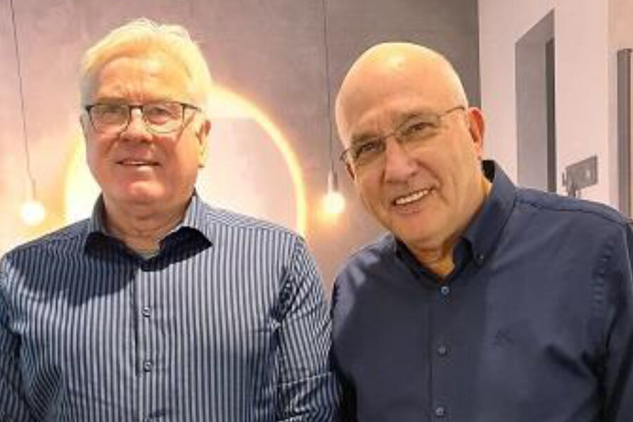 Geir Holtan og Arne Korsbakken ser frem til et spennende samarbeid. 