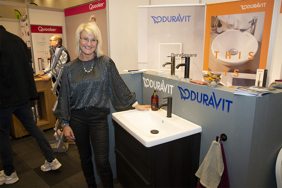 Anita Sagen, salgssjef hos Duravit Norge, gleder seg over er meget aktivt og godt 2021, en høy fart som har forsterket seg ytterligere de første månedene av 2022. I løpet av våren lover hun enda flere spennende nyheter og lanseringer for det norske markedet.