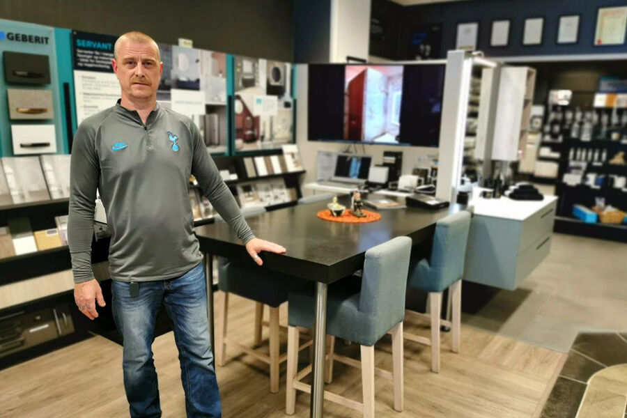 Arve Antonsen er daglig leder i Ø. Antonsen As i Bergen. Han og de ansatte bestemte seg tidlig for å takke nei til Mestergruppen. Foto: Privat