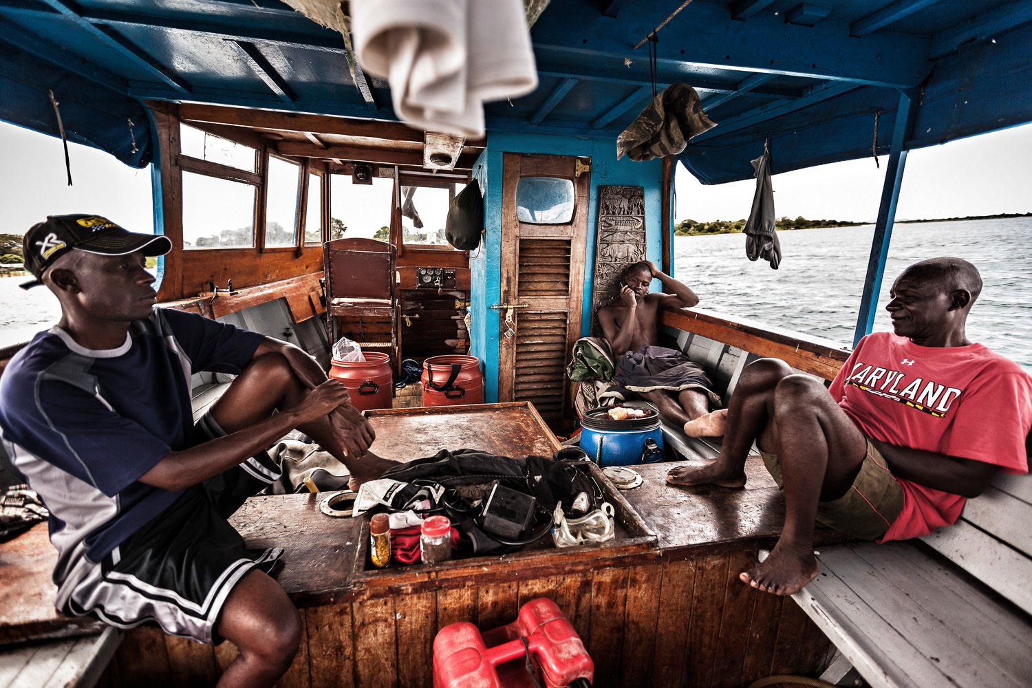 Dykkere i Malawisjøen-02.JPG