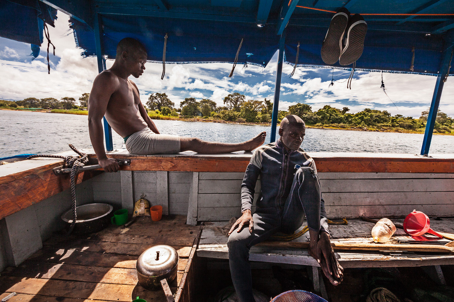 Dykkere i Malawisjøen-10.JPG