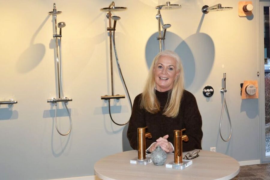 GROHE Norges daglige leder Anne Dahl Øiseth kan melde om at de satser mye på rørleggerne både gjennom nye, bærekraftige produkter og lojalitetsprogram. – Rørleggerne er vår viktigste distribusjonskanal, fastslår hun. 