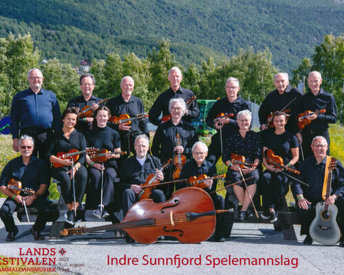 Lagbilde Indre Sunnfjord Spelemannslag