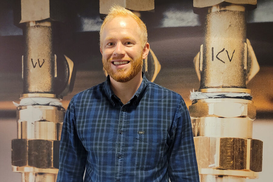 Daglig leder i Rørentreprenørenes opplæringskontor i Trøndelag, Petter Krigsvold, har god grunn til å smile: Trøndelag opplever en sterk økning i antall jenter og søkere generelt til rørleggerlinjen. Foto: Privat