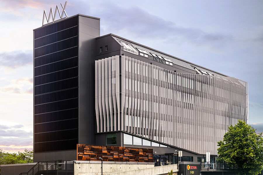 MAx-bygget til KLP Eiendom, hvor eiendomsselskapet har foretatt omfattende rehabiliteringer, og optimalisert både varme-,sanitær-, og ventilasjonsløsninger.