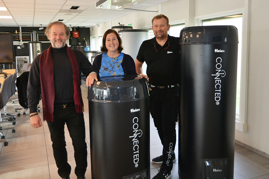 Administrerende direktør Thomas Buskoven, kommersiell direktør Hans Wernersen og markedssjef Cecilie Eriksen kan love masse aktiviteter og faglig input under VVS-dagene, med Høiax Connected som hovedattraksjonen.