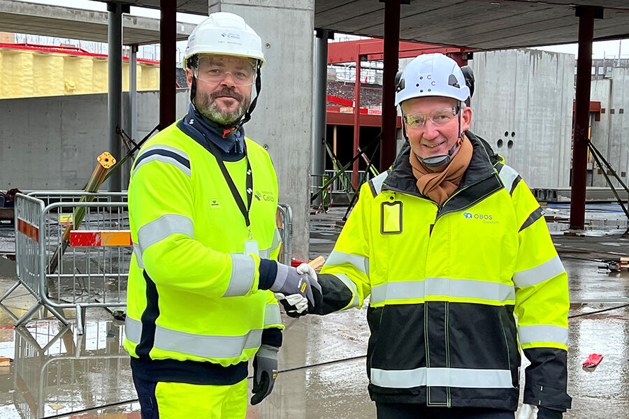 Adm. direktør Knut Inderhaug i Celsio og konserndirektør næringseiendom Nils Morten Bøhler i OBOS er godt fornøyd med samarbeidet.