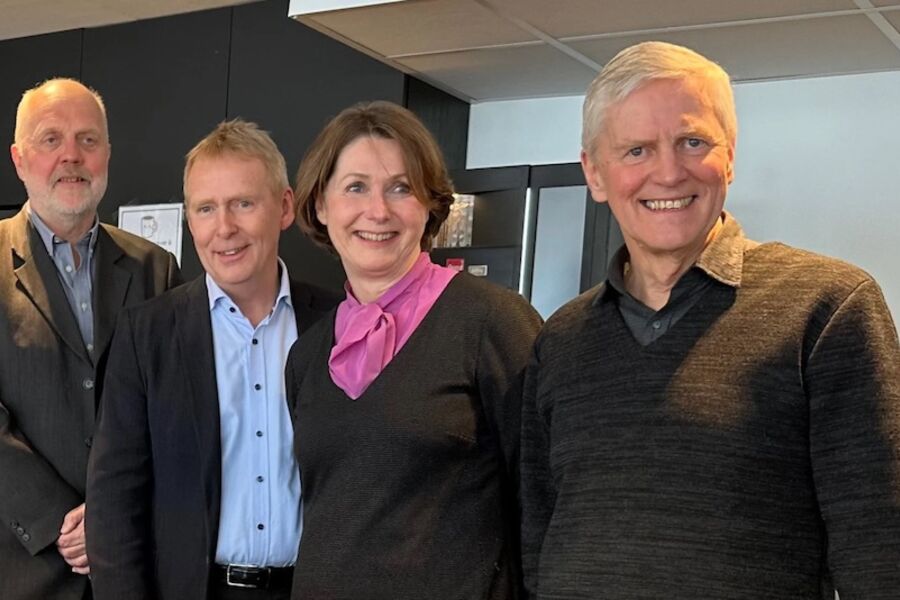 Bilde fra venstre: Dag Bøhler, Karl Otto Jansen, Linda Hårvik og Wilhelm Berner-Nielsen (kreditering: Anne Guri Grimsby, Arkitema).