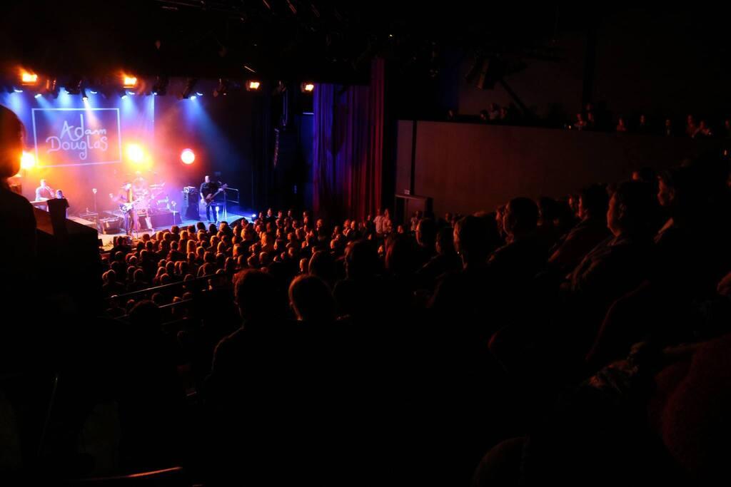 Kultursalen på Gran er Hadelands storstue for konserter, forestillinger og konferanser.