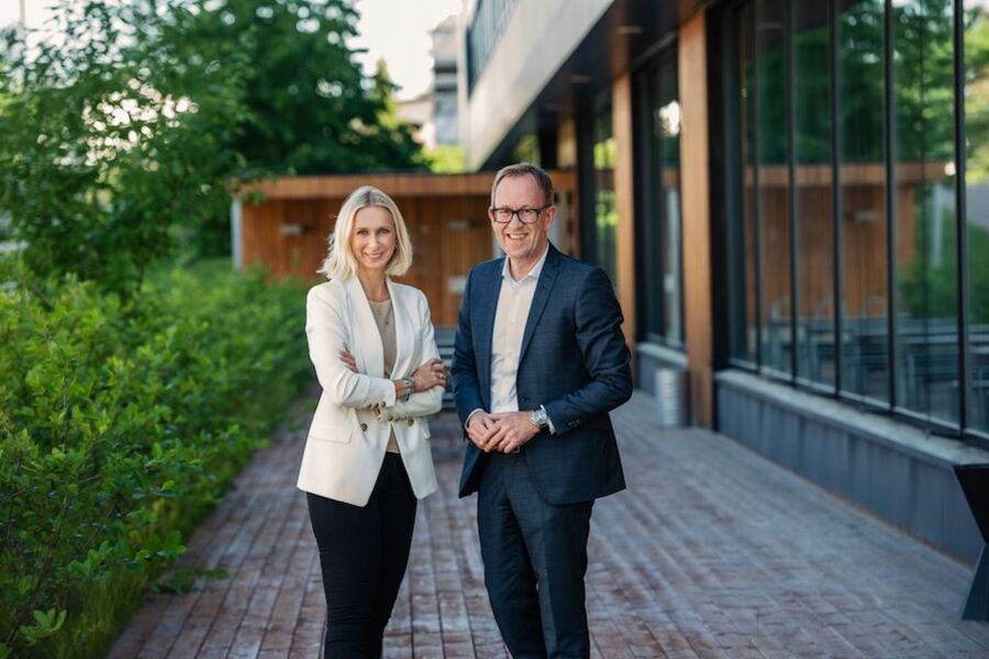 Guro Steine, konserndirektør kommunikasjon og bærekraft og Kim Robert Lisø, konsernsjef, GK. Foto GK