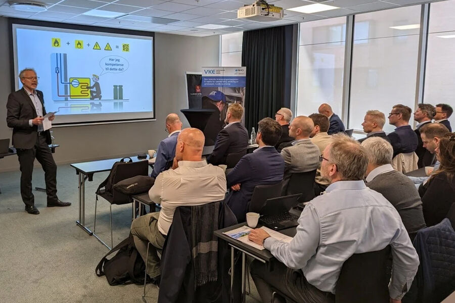 Thor Lexow åpnet VKE-konferansen 2023 om bransjens fremtidige behov for kompetanse. Foto: Espen Rønning