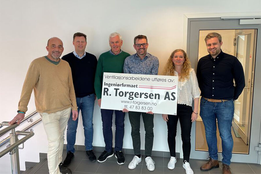 Assemblin har kjøpt ingeniørfirmaet R. Torgersen AS. Fra venstre: Jon Kolstø, Stein Arne Sværen, Bjørn Ove Torgersen, Roar Torgersen, Siri Forsberg og Andreas Torgersen.