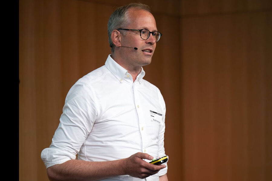 Lars Petter Bingh, avdelingsdirektør for miljø og klima i Statsbygg, holdt innlegg på seminaret "Ombruk i VVS-bransjen