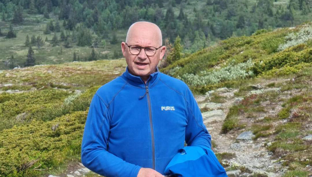 På fritiden er Jan Gøransson veldig glad i turer i fjellet, både til fots og med sykkel. Han har foreløpig ikke konvertert til el-sykkel. Her fra hytta på Golsfjellet.