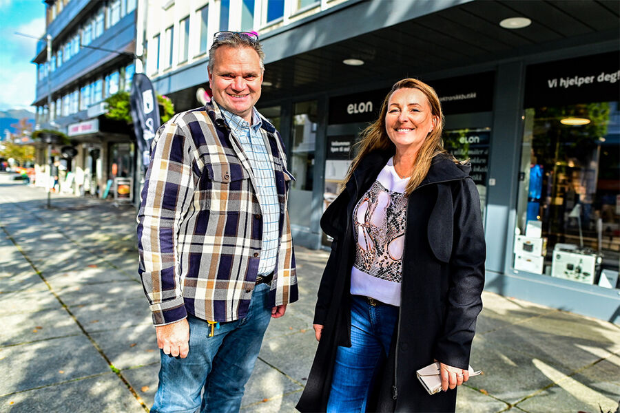 Fra venstre eiendomssjef drift hos Zurhaar AS på Nesttun, Atle Skogstrand, og eiendomsdirektør Tone Haugland i samme selskap. Fra venstre eiendomssjef drift hos Zurhaar AS på Nesttun, Atle Skogstrand, og eiendomsdirektør Tone Haugland i samme selskap.