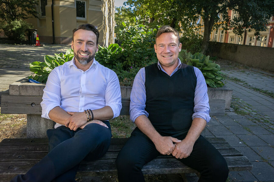 Morten Stensrud, CCO, og Tor Strand Jacobsen, markedssjef NOBB VA/VVS i Norsk Byggtjeneste, er klare for årets NOBB-konferansen, og lover et spennende konferanse på Meet Ullevål den 15.-16.november.