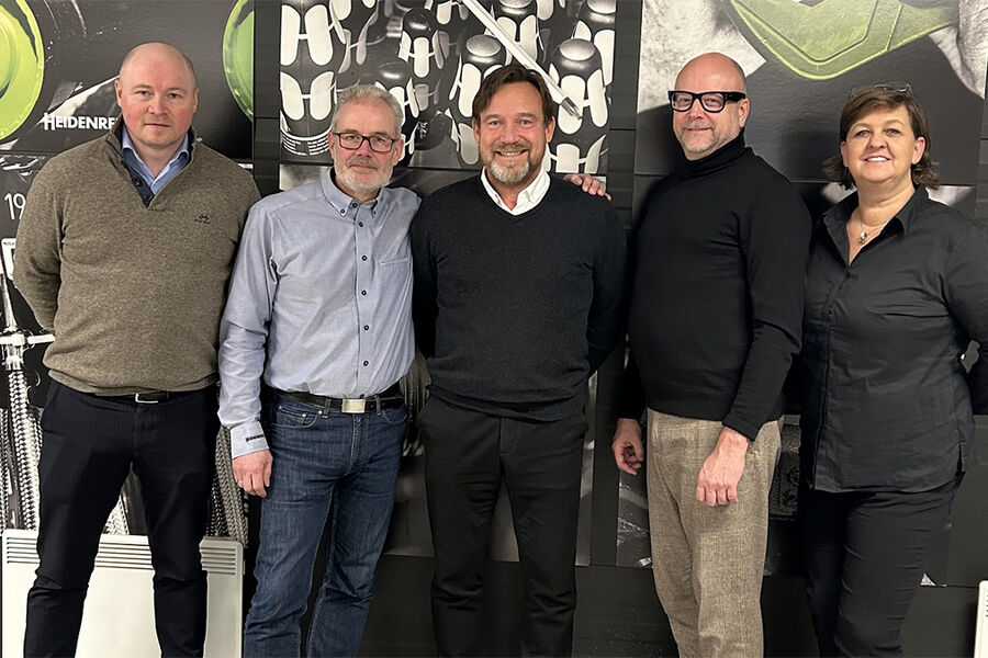 På bildet ser vi fra venstre, kategoriansvarlig VVS Kim Marius Olsen, Heidenreich, adm. Direktør Bjørn Moen, Heidenreich, markedssjef Tor Strand Jacobsen, NOBB, markeds- og bærekraftsdirektør Kjetil Grønbakken, Heidenreich og kategoriansvarlig VA Eva Chr. Moen, Heidenreich.