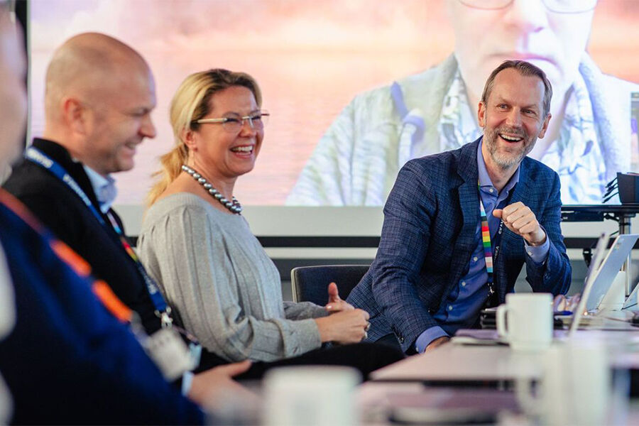 Fagråd HR-og Kommunikasjon med rekrutteringssjef i Skanska og leder for Fagråd HR-og kommunikasjon i Byggeringen, Christian Scheen, og aglig leder Katja Samara i Byggeringen. Foto: Geir Anders Rybakken Ørslien/Skanska