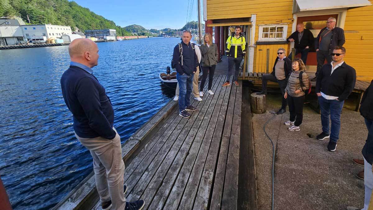 På bøbrygga i diskusjon