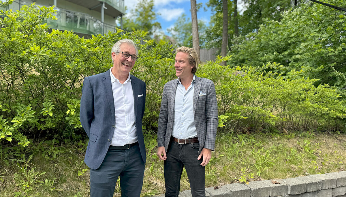 - SmartTune vil bidra til flere energieffektive bygg i fremtiden, sier Nicolai Dirdal, CEO i Simien AS og Christoffer Hernæs, CDO i Skanska Norge AS.