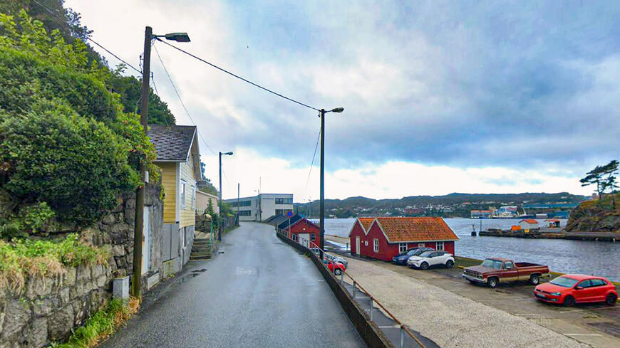 Strandgaten utenfor politistasjonen