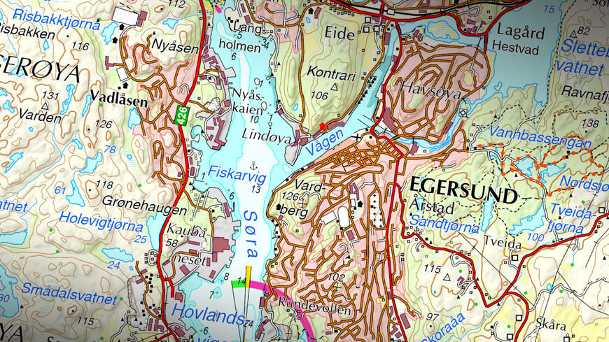 Kart over Egersund sentrum med indre havn