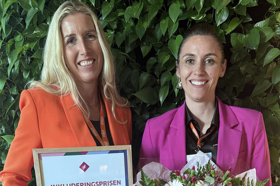 På bildet ser vi, direktør HR Janne Marie Frogner og direktør for bærekraft og samfunnsansvar Elisa Gasperini i Ahlsell Norge. Foto: Ahlsell Norge