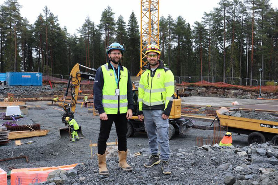 På bildet ser vi fra venstre, Tommy Dagslott, Bravida Norge AS og Kim Nielsen, JM Norge AS