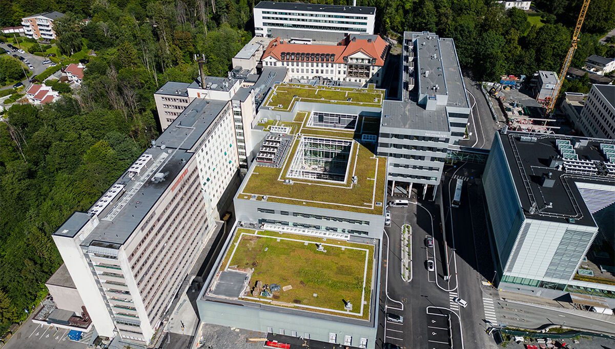 Det nye klinikk- og protonbygget på Radiumhospitalet er offisielt åpnet. Bravida har levert sanitær- og varmeinstallasjoner til kreftsykehuset Foto: Paal Lunde, Oslo universitetssykehus