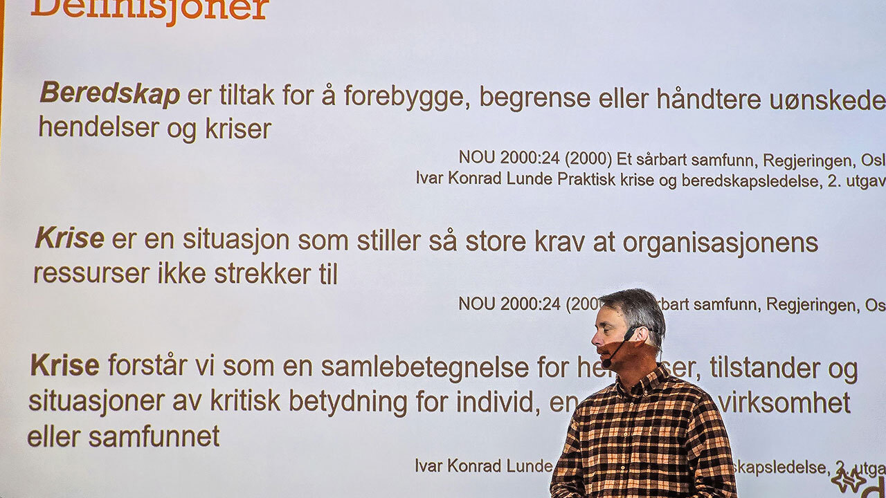 Hva er en krise forklart på en skjerm