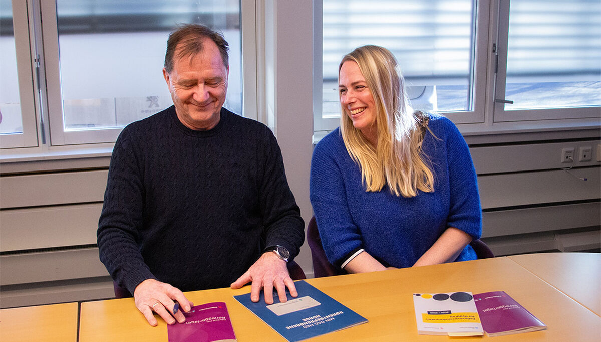 Iselin Abell Nilsen overtar mange av oppgavene til Oddgeir Tobiassen, som etter nesten 30 år i RørNorge takker av til sommeren. Foto: RørNorge.