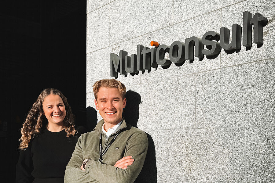 Markus Aagedal og Gørild Kristiansen Eide fra Backe er er fornøyd med hospiteringen hos Multiconsult. - Dette har gitt oss verdifull innsikt sett fra en entreprenør sin side.