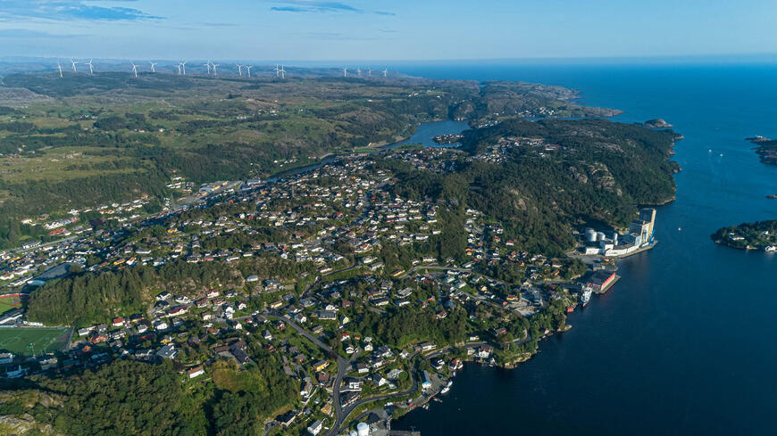 Boliger i Egersund sett fra en drone