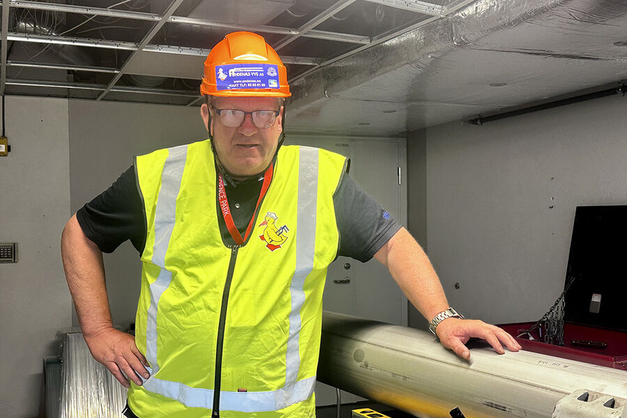 – At vi nå kan ta i bruk fullt funksjonelle rør og komponenter som ellers ville blitt kastet, er et vendepunkt, sier teknisk sjef og bærekraftsansvarlig Geir Jansen i Andenæs VVS AS.